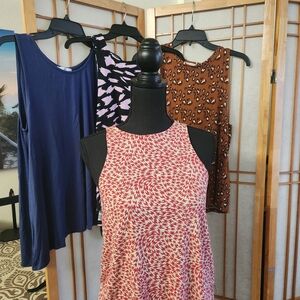 AVA SKY TANK TOP BLOUSE BUNDLE 4 LARGE